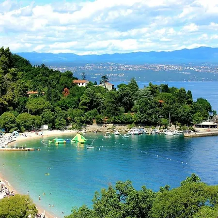 By The Sea Medveja, Opatija - 7720 Apartment Lovran